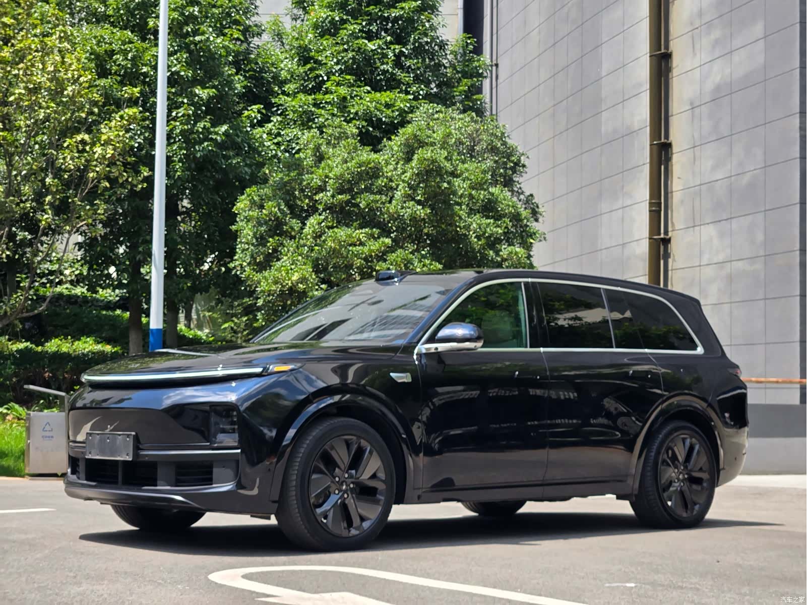 Li Auto L9, 2023 1