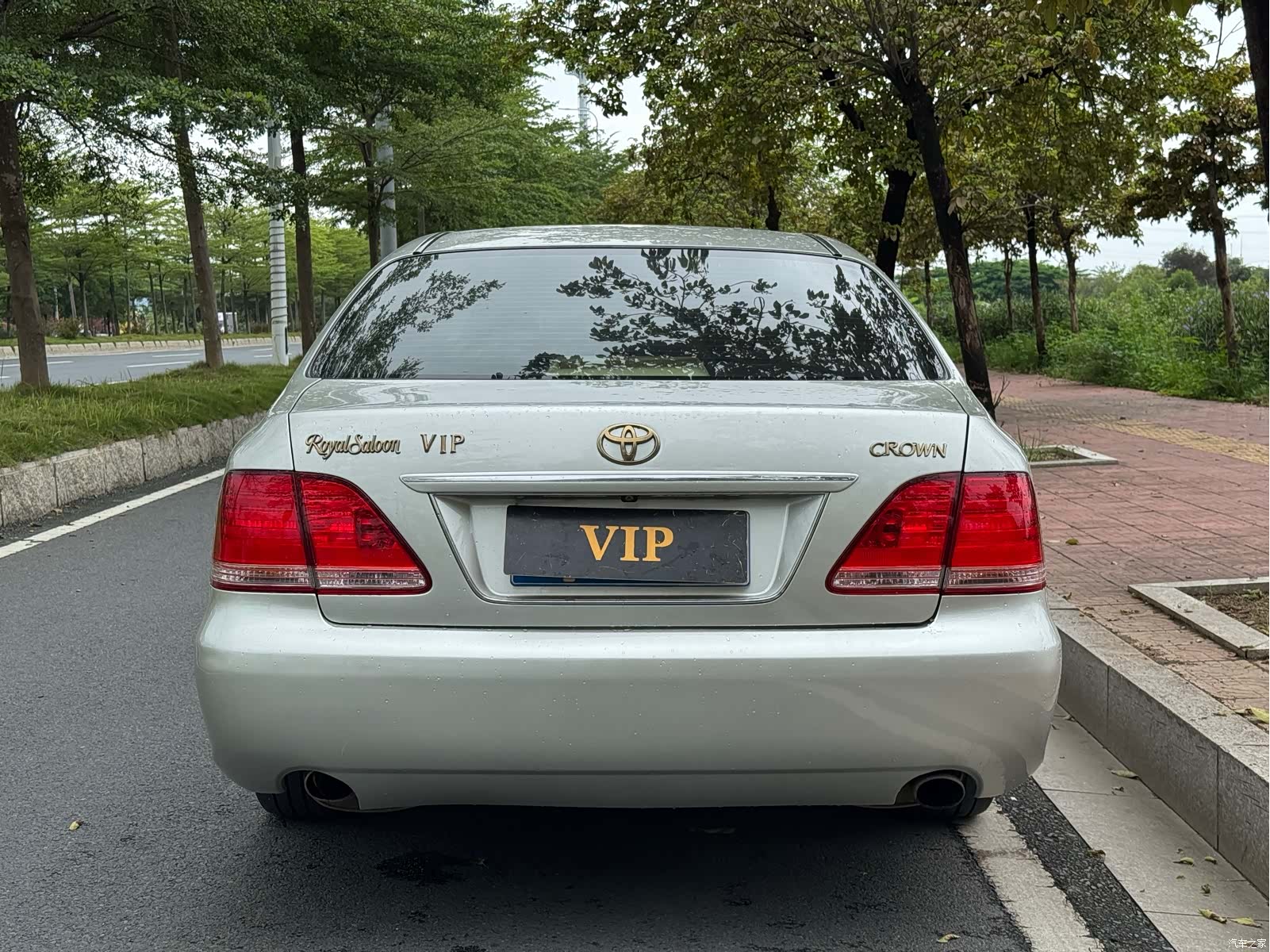 Toyota Crown, 2005 3