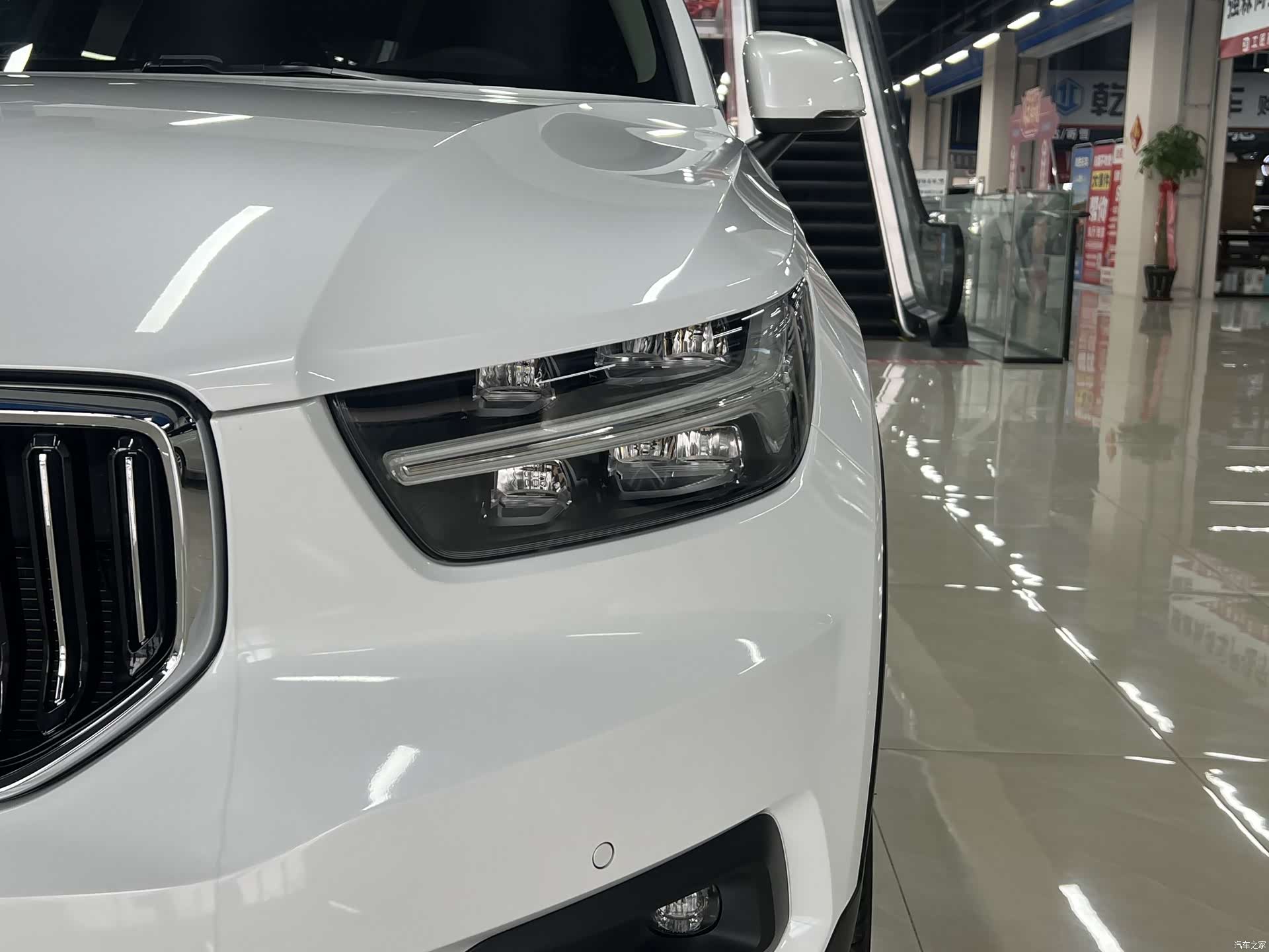 Volvo XC40, 2020 6