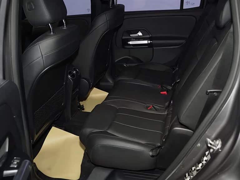 Mercedes-Benz GLB Mercedes-Benz GLB