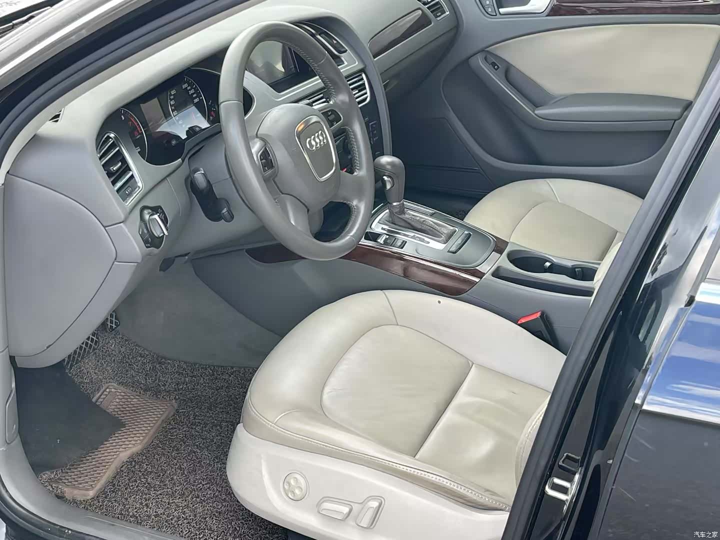 Audi A4L, 2012 все фото