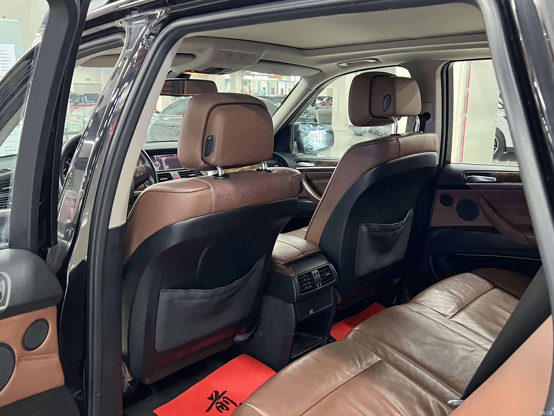 BMW X5, 2011 14