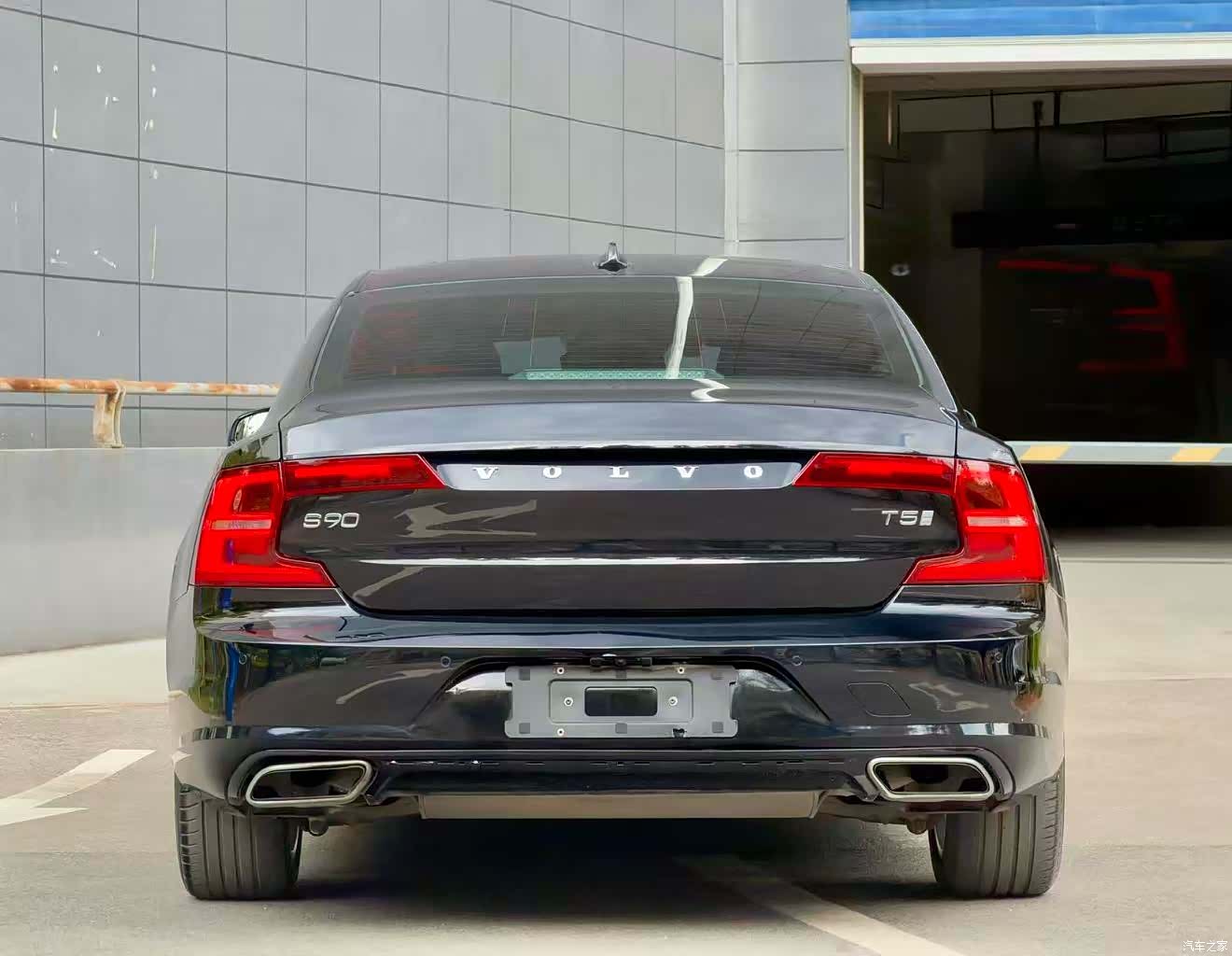 Volvo S90, 2019 все фото