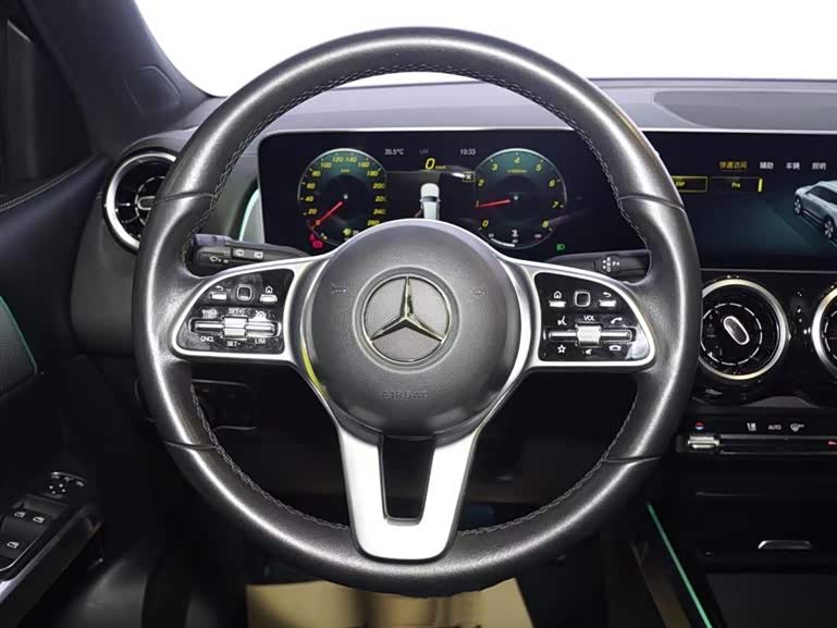 Mercedes-Benz GLB Mercedes-Benz GLB
