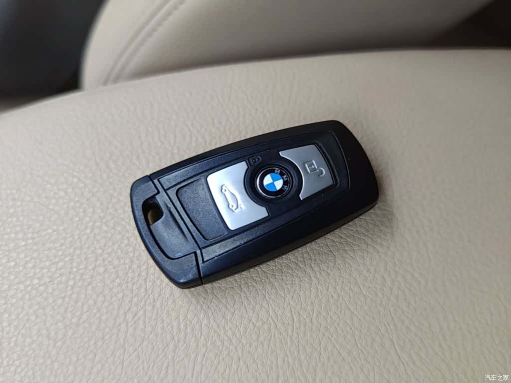 BMW 3 Series, 2015 9