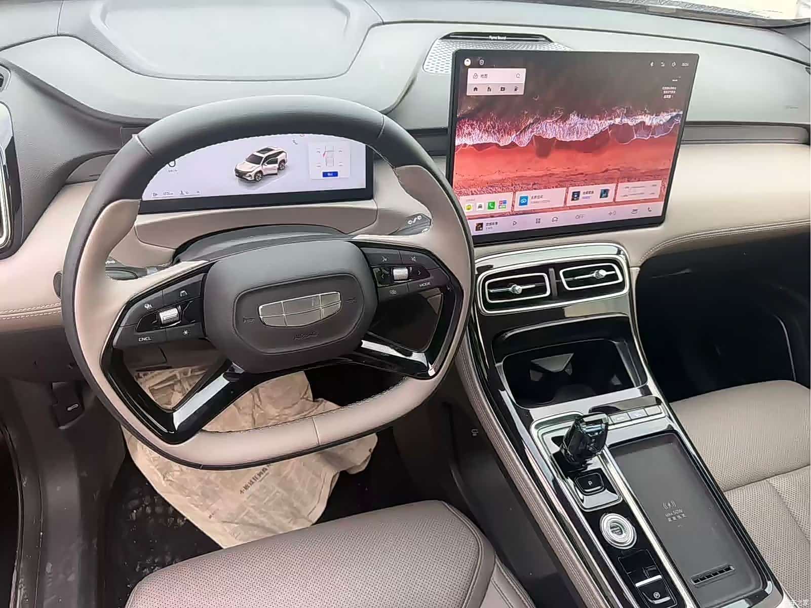 Geely Boyue, 2025 4