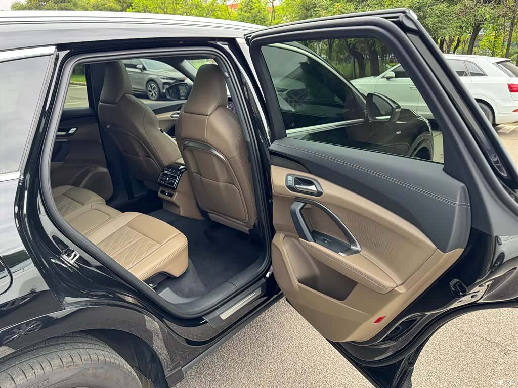 Audi Q5L, 2025 25