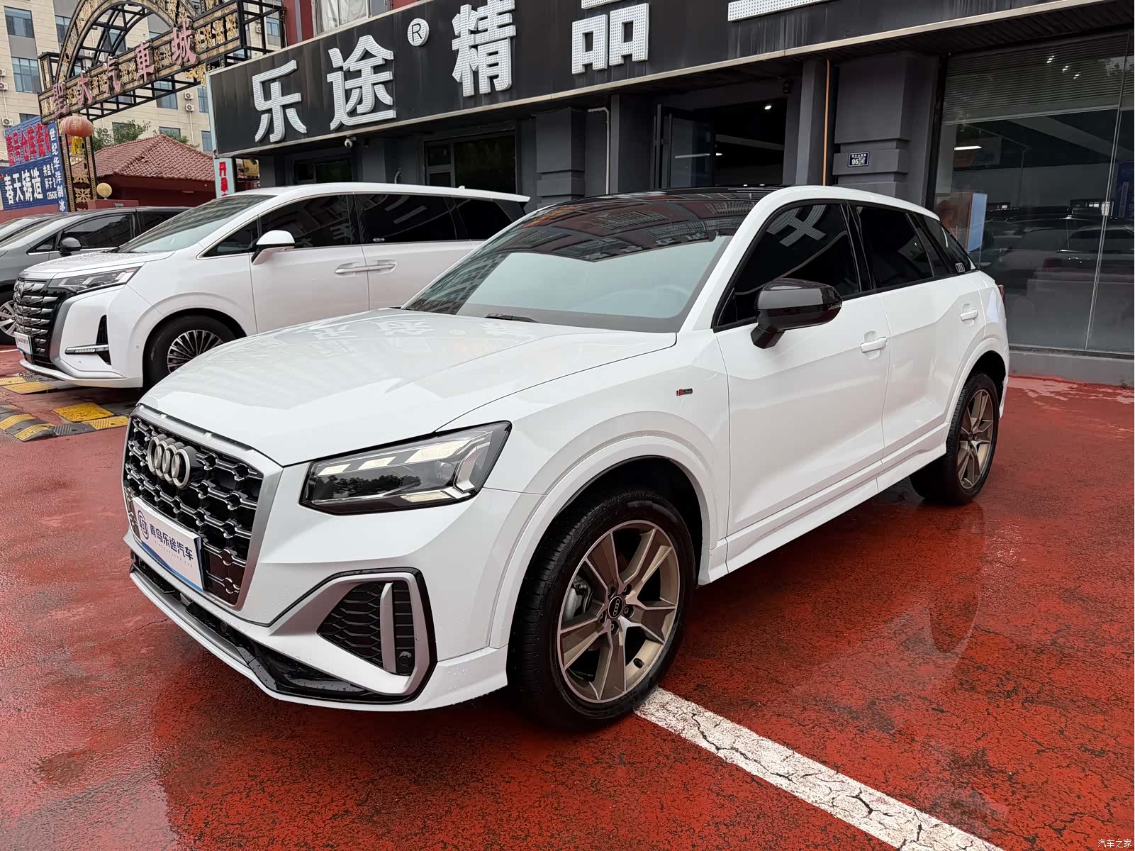 Audi Q2L, 2022 2