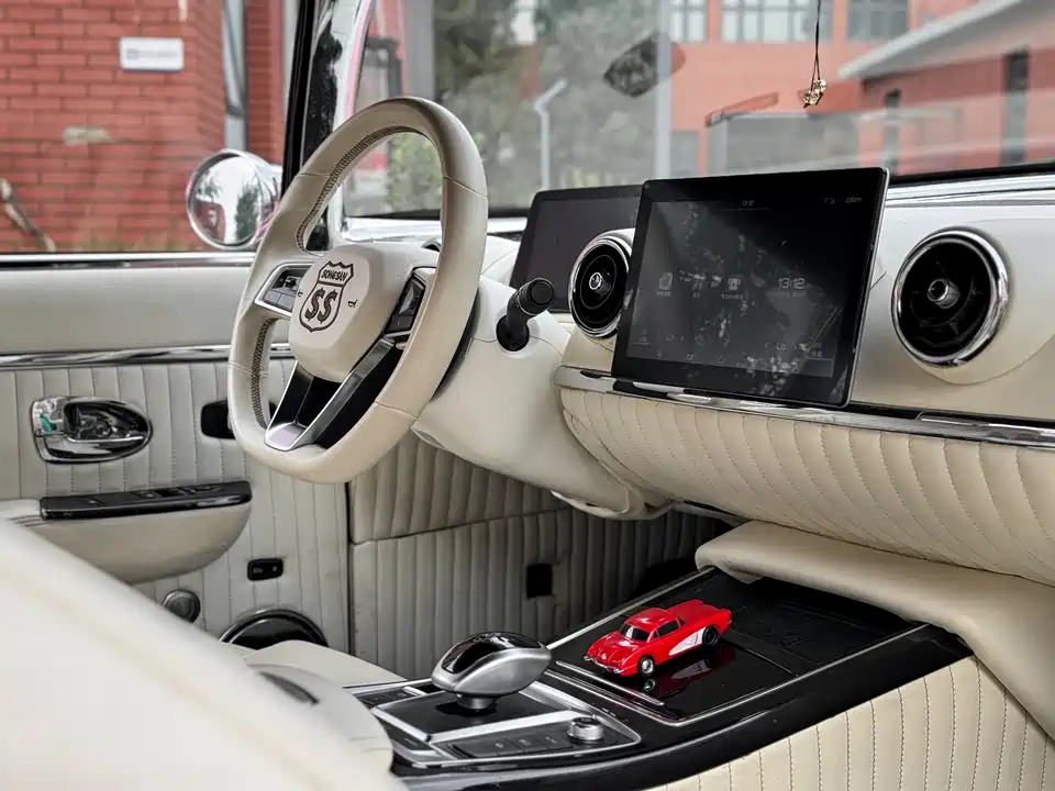 SsangYong SS DOLPHIN