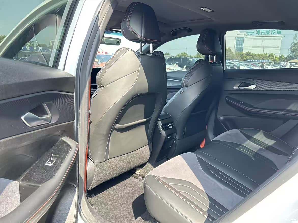 Geely Binray, 2023 9