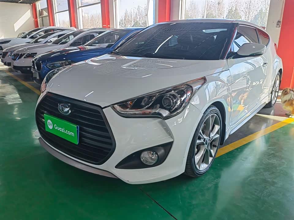 Hyundai Veloster
