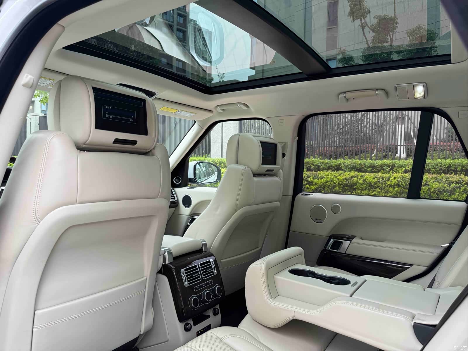 Land Rover Range Rover, 2015 8