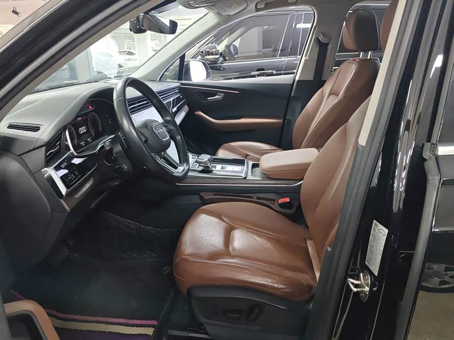 Audi Q7 2023, фото 11