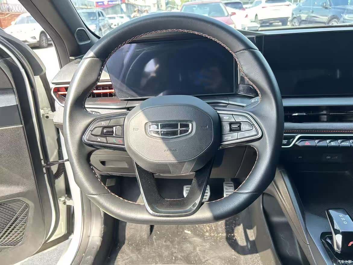 Geely Binray, 2023 7