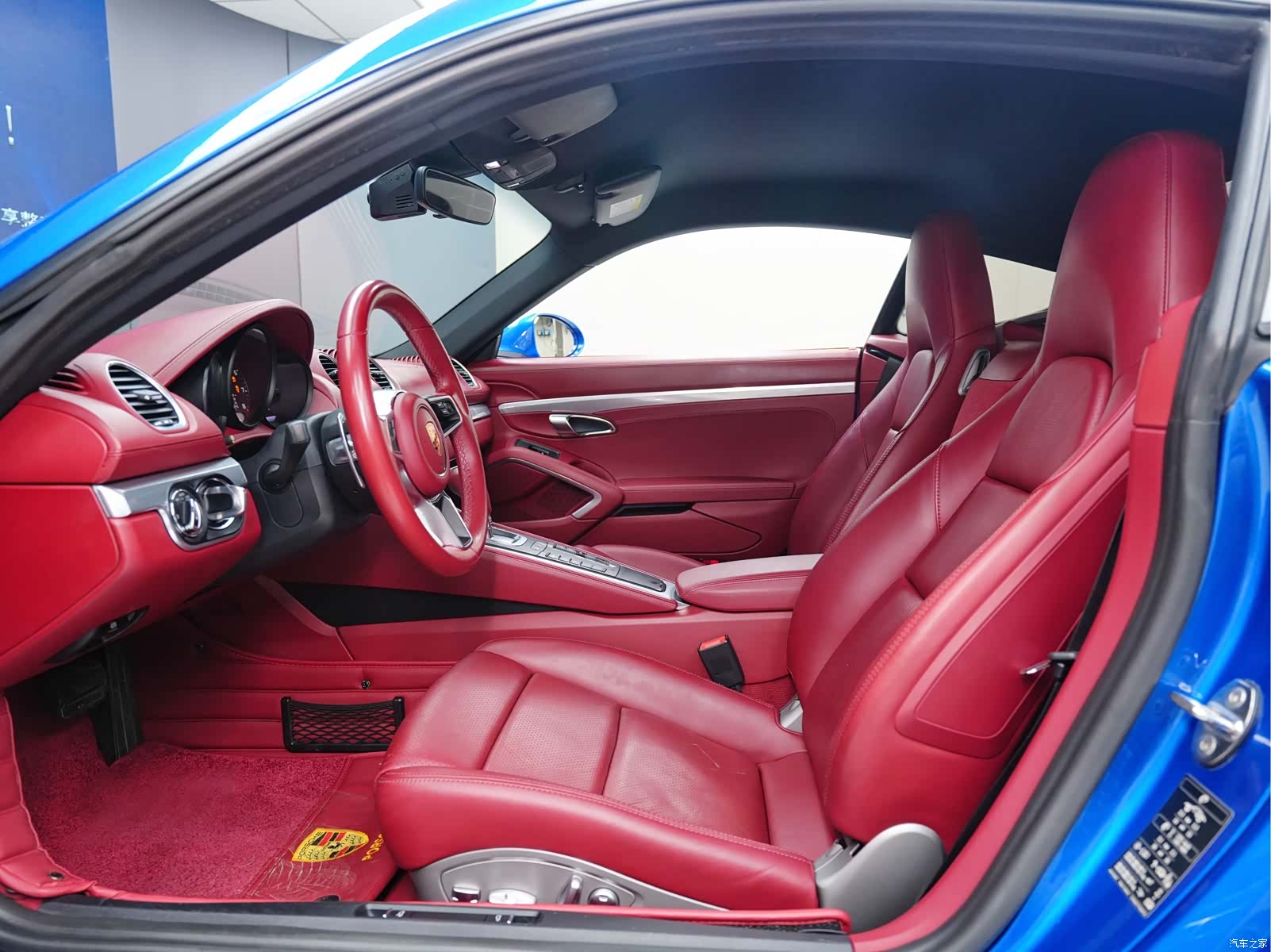 Porsche Cayman, 2018 7