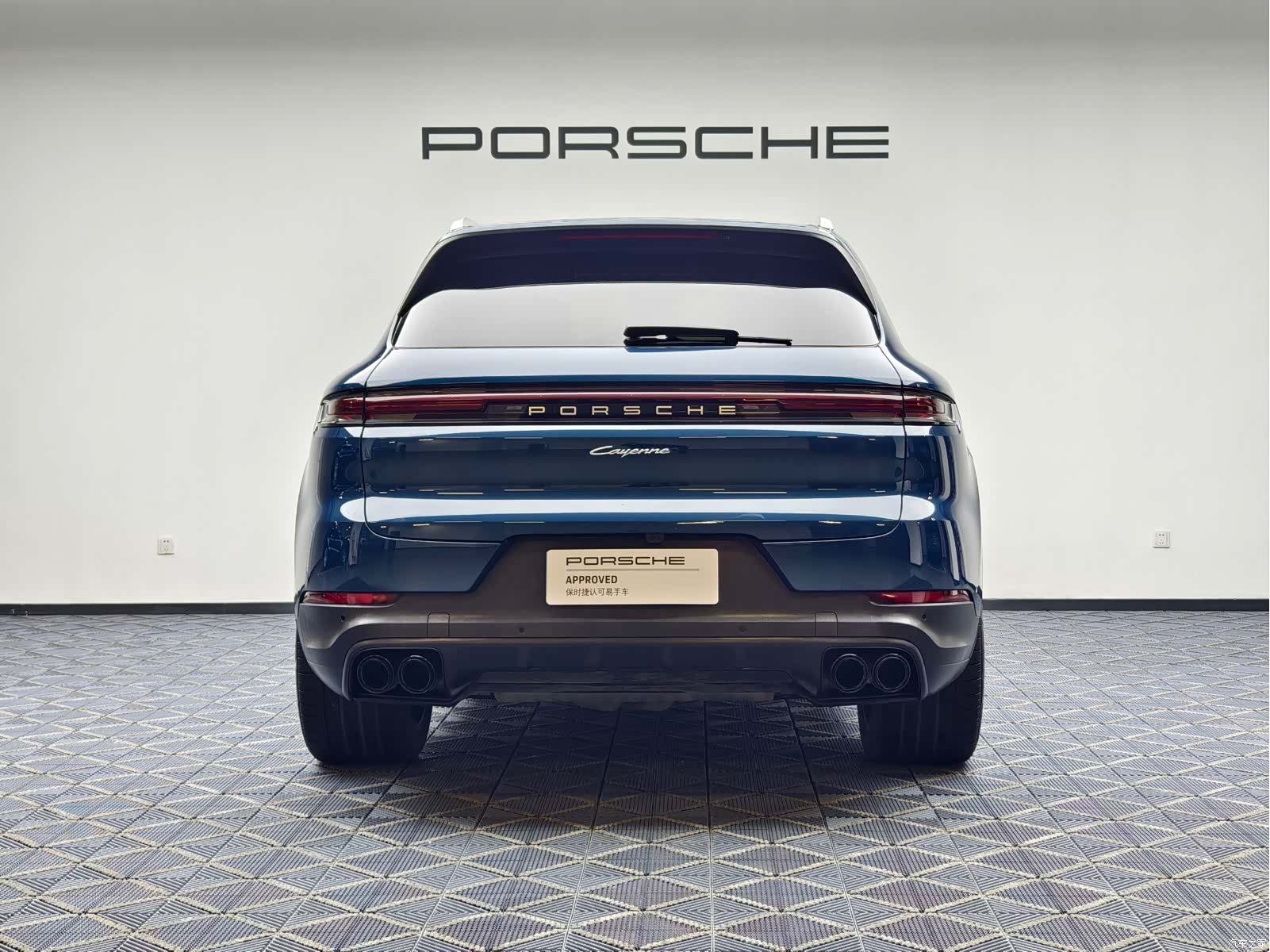 Porsche Cayenne, 2024 9