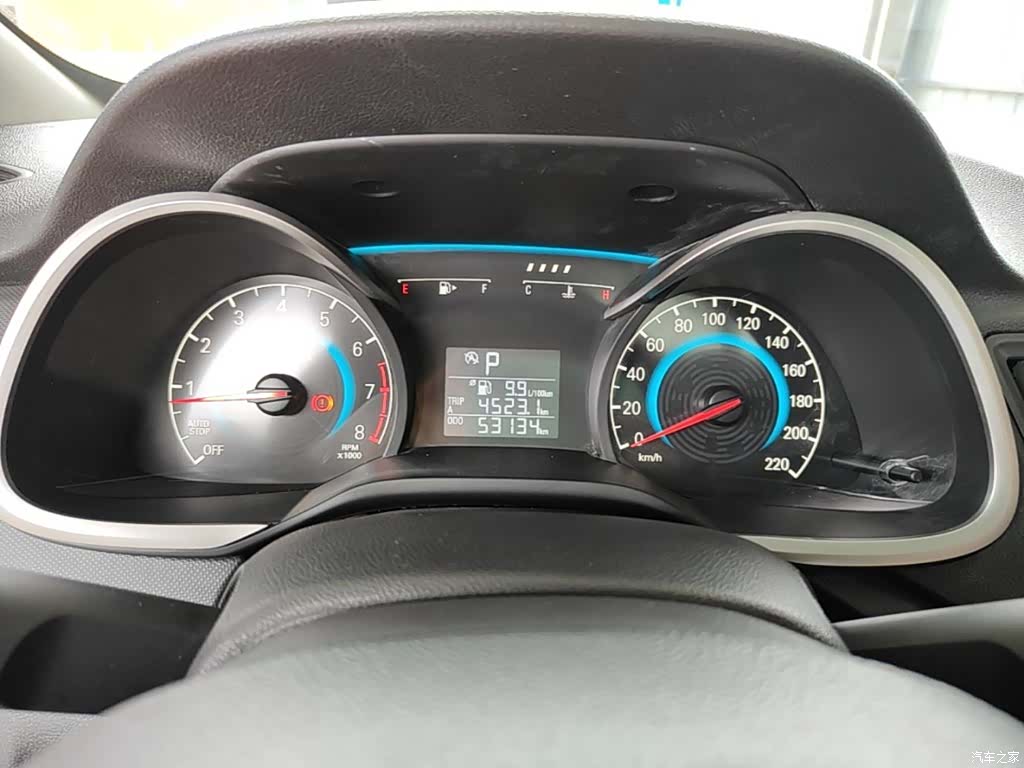 Chevrolet 320, 2018 12