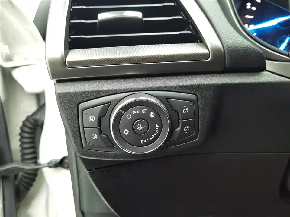 Ford Mondeo Ford Mondeo
