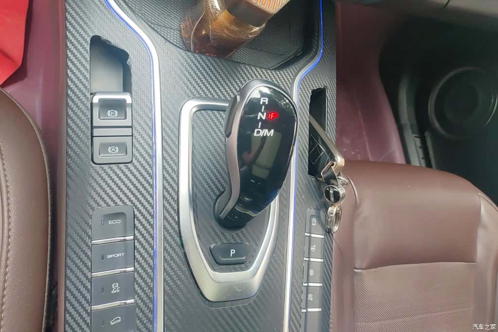 WEY VV7, 2019 16