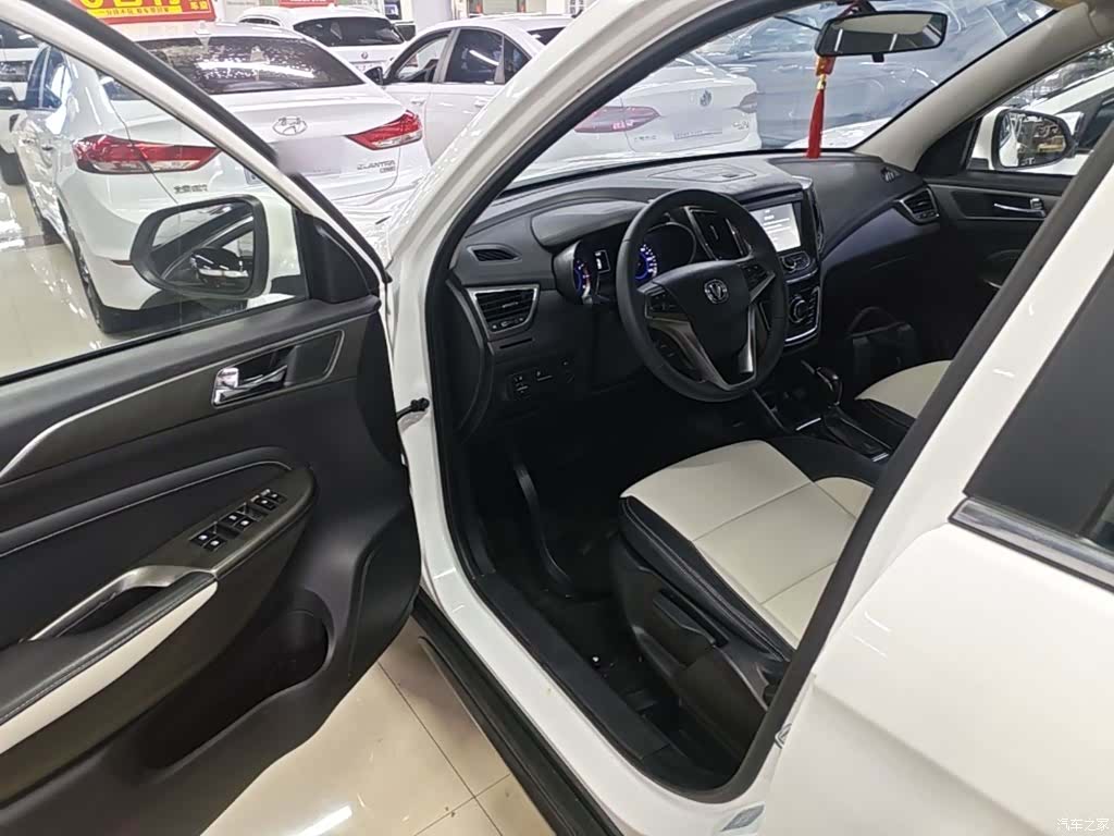 Changan CS35, 2017 16