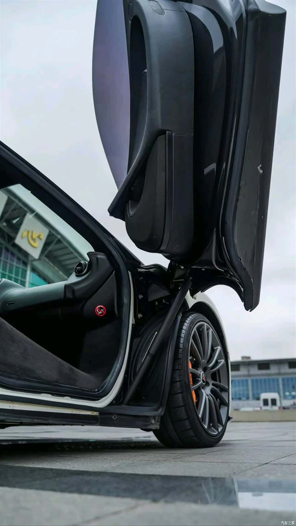 McLaren 570, 2017 13