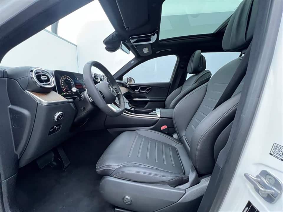 Mercedes-Benz GLC Mercedes-Benz GLC