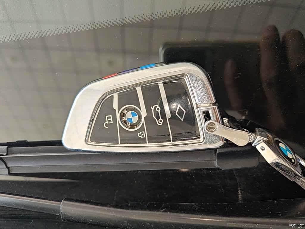 BMW X5, 2023 9