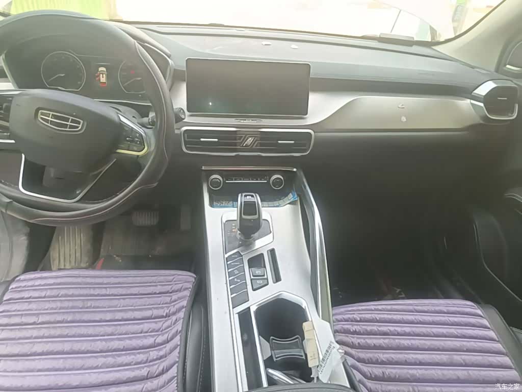 Geely Coolray, 2019 14