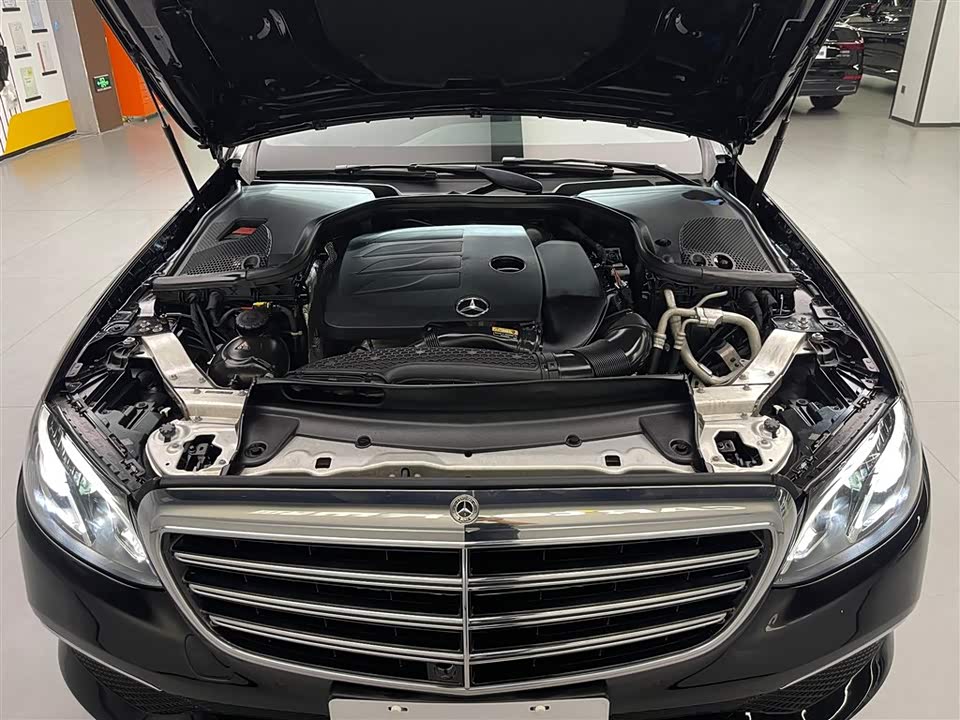 Mercedes-Benz E-class Mercedes-Benz E-class