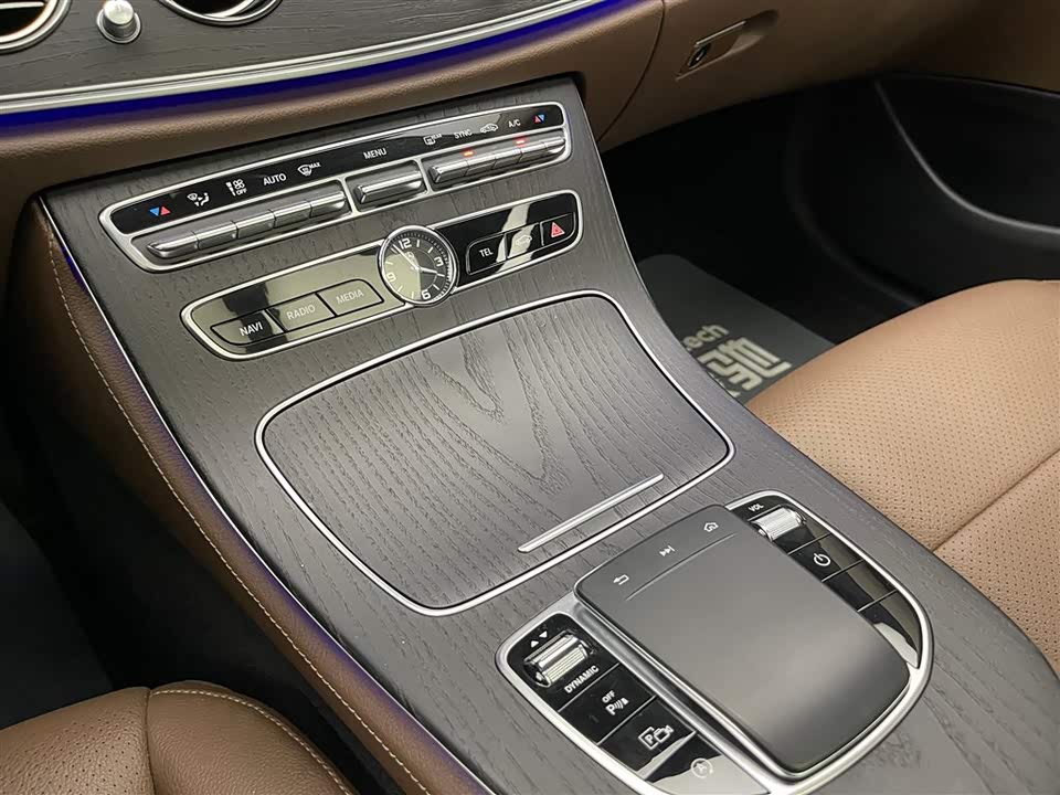 Mercedes-Benz E-class Mercedes-Benz E-class