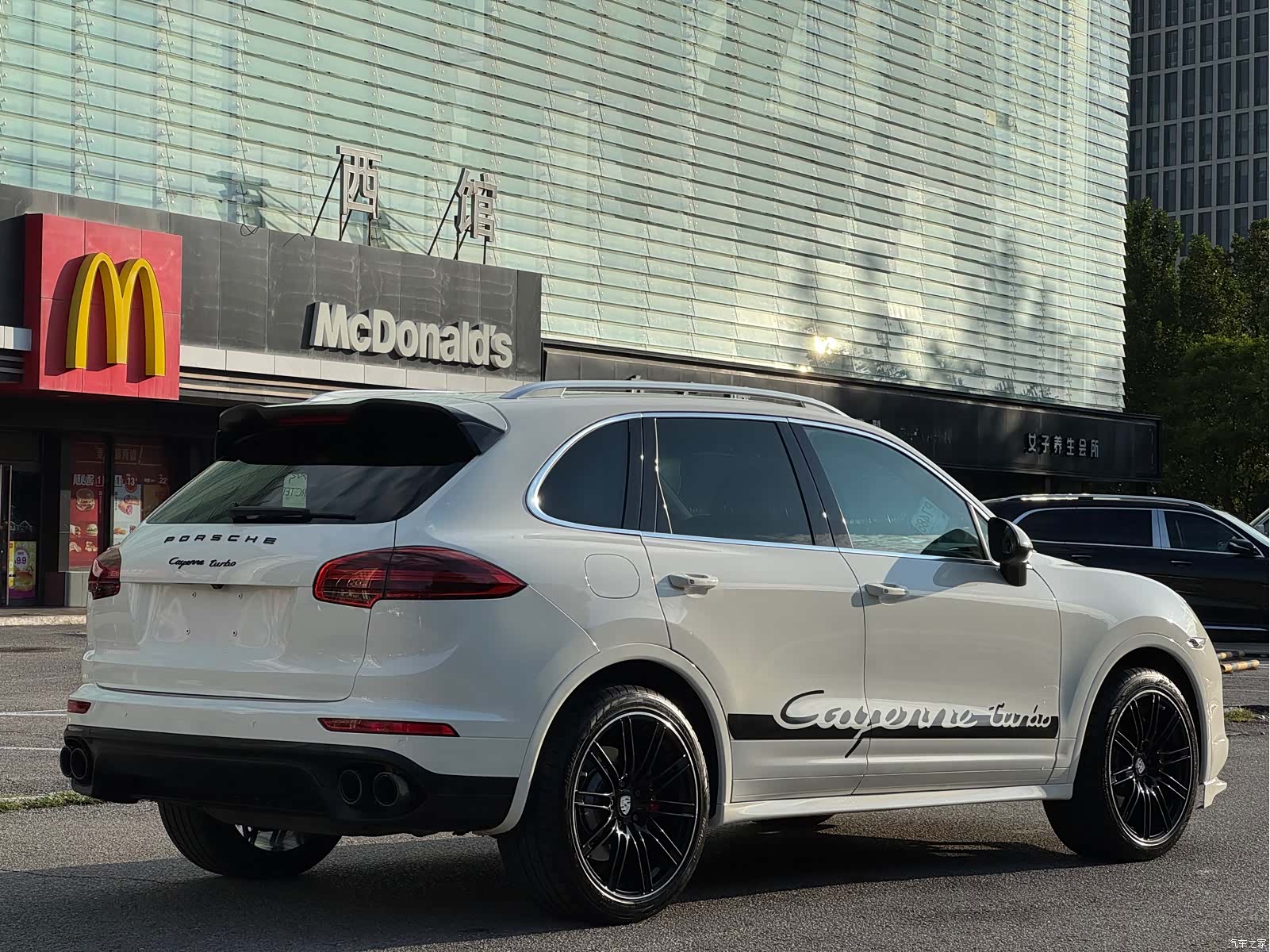 Porsche Cayenne, 2011 все фото