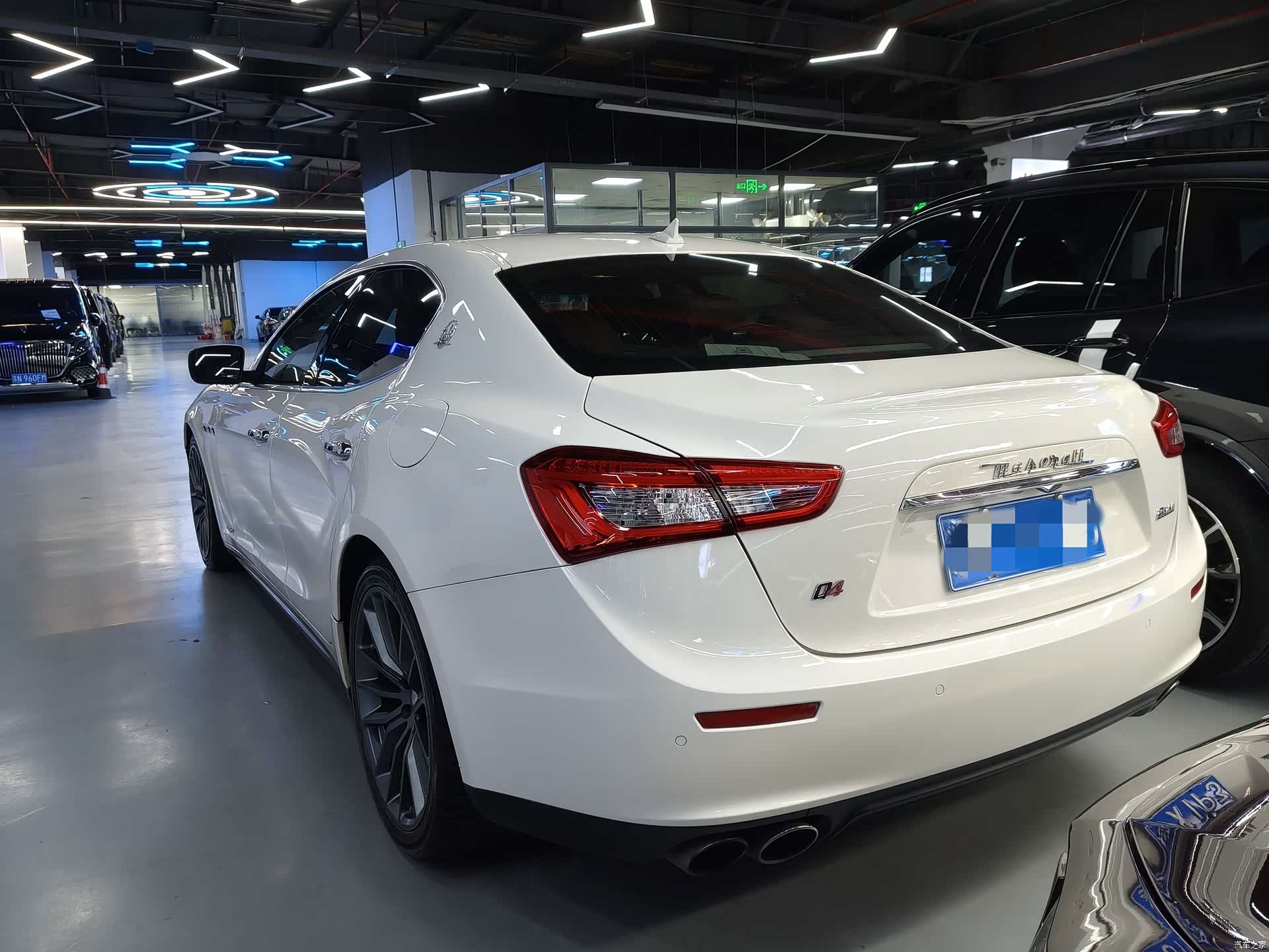 Maserati Ghibli, 2015 13