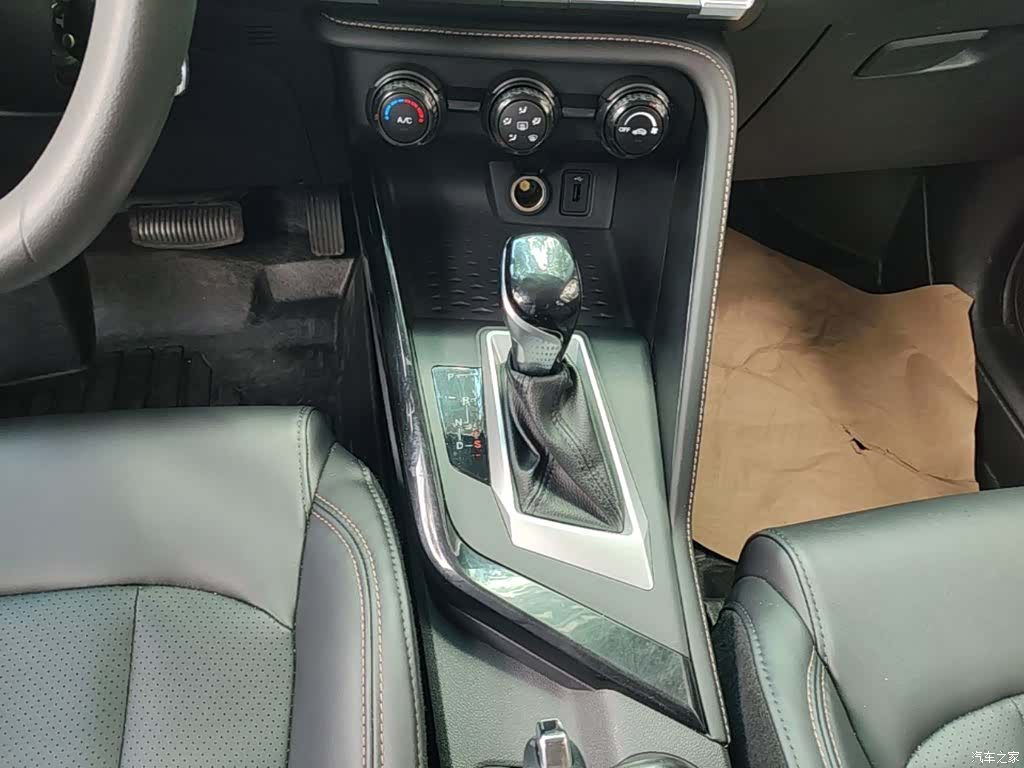 Changan CS15, 2021 14