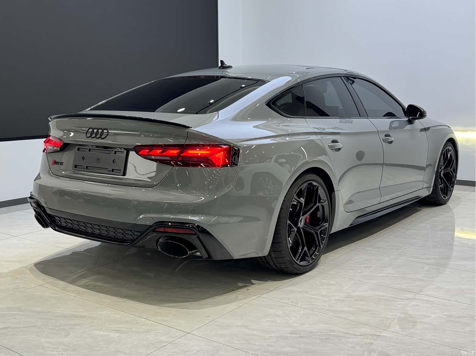 Audi RS, 2026 все фото