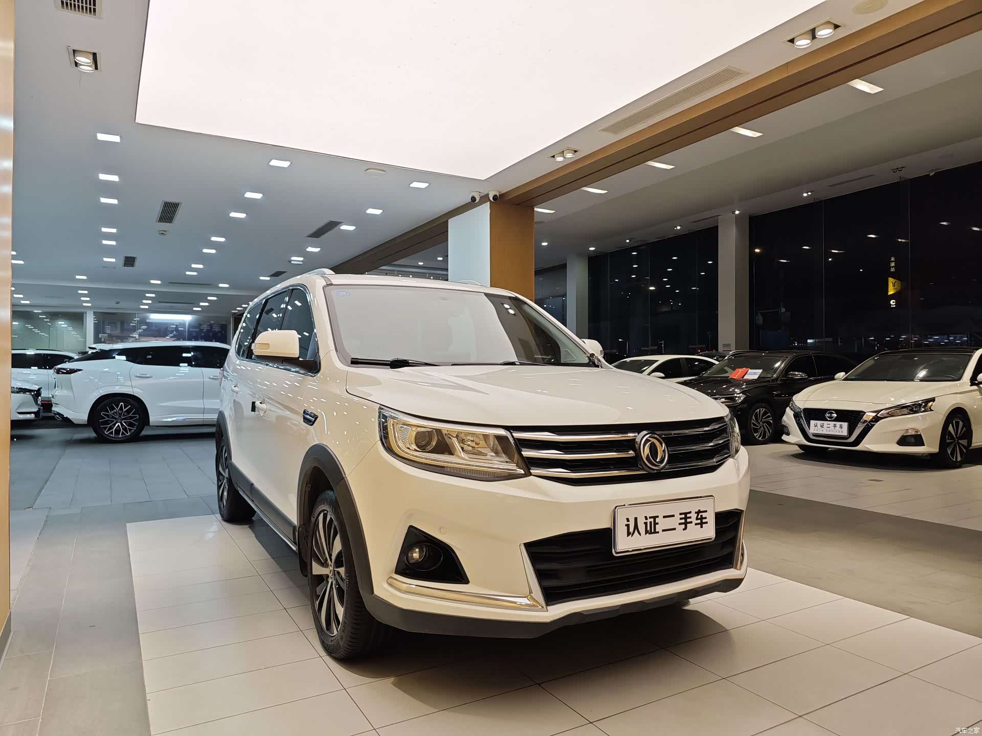 DongFeng X6, 2017 4