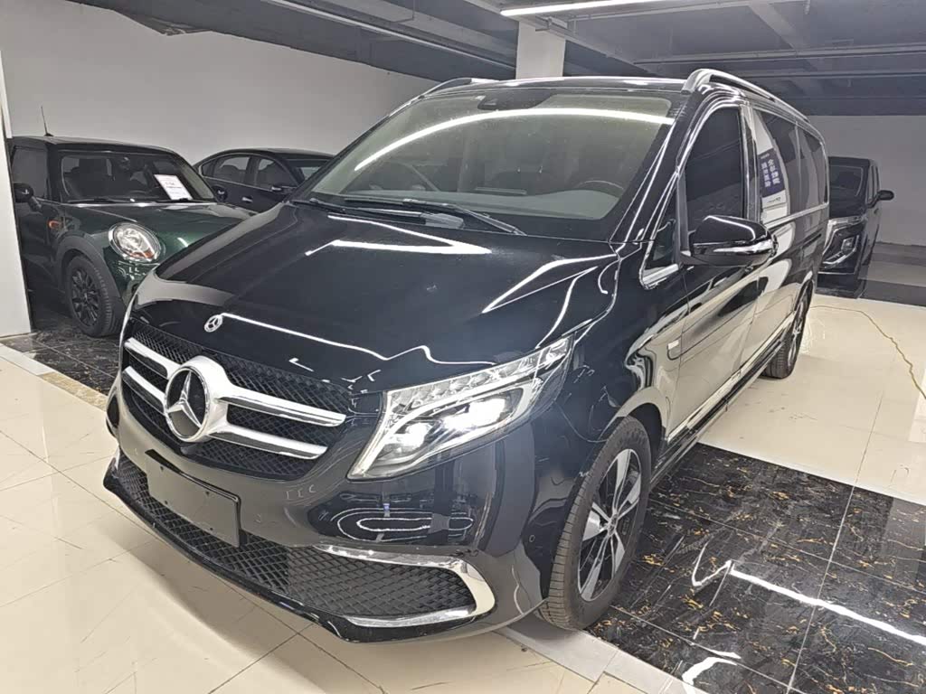Mercedes-Benz V-Class