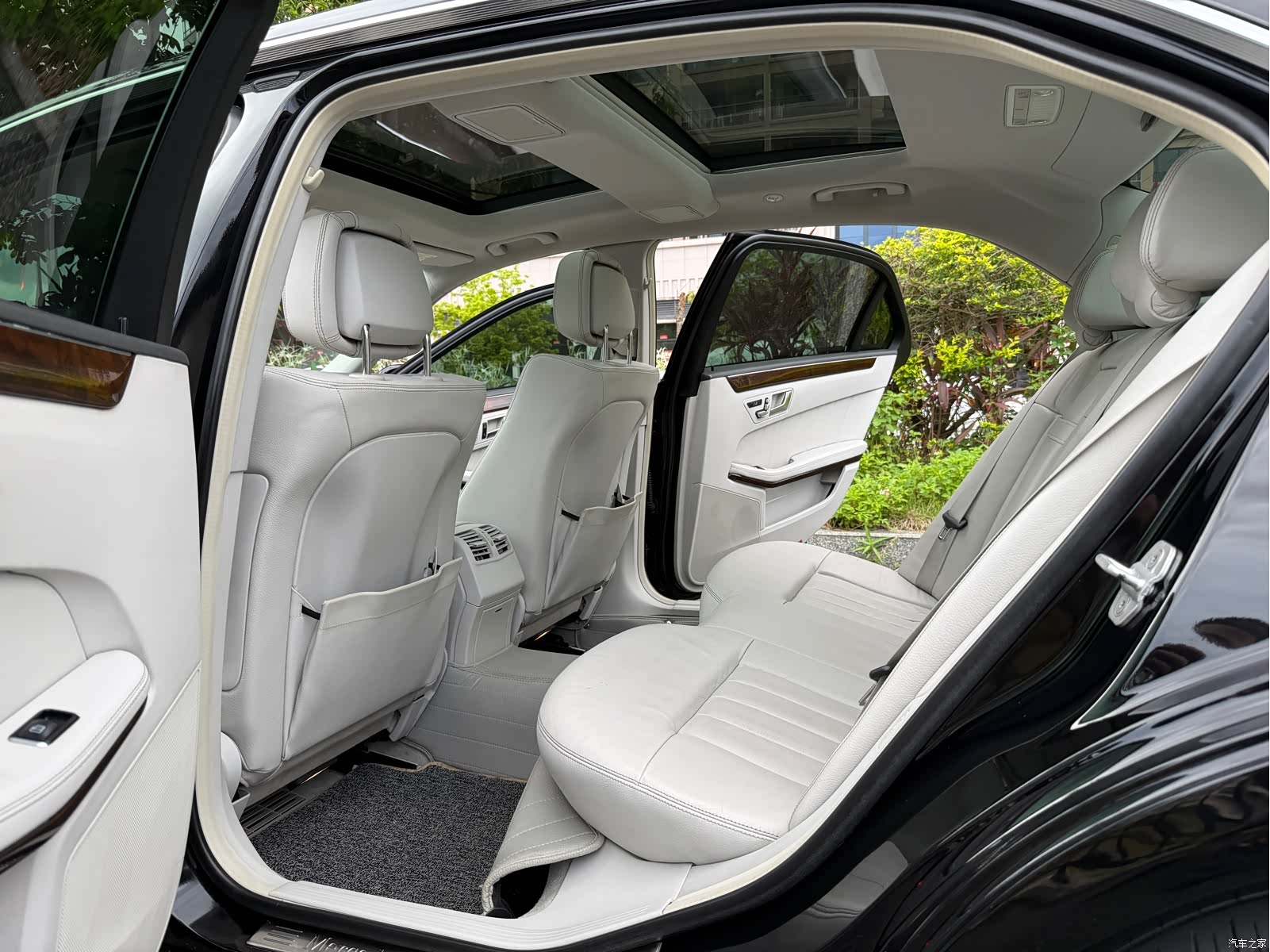 Mercedes-Benz E-Class, 2014 6