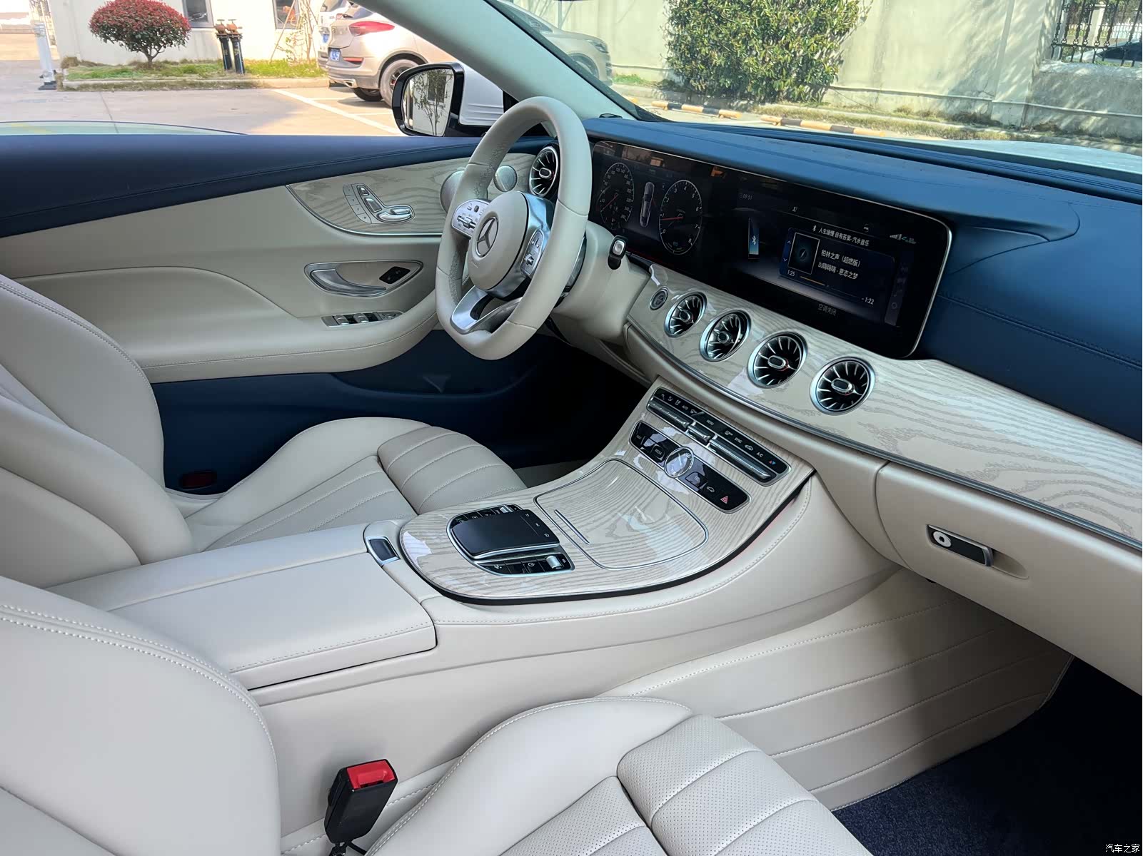 Mercedes-Benz E-Class, 2020 13