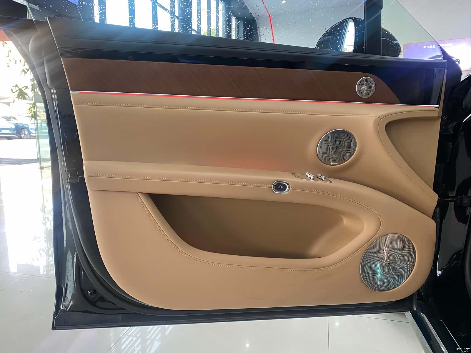 Stelato S9, 2025 7