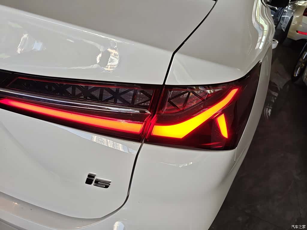 Roewe i5, 2024 24