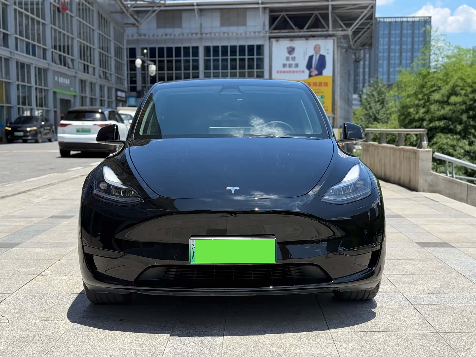 Tesla Model Y, 2022 2