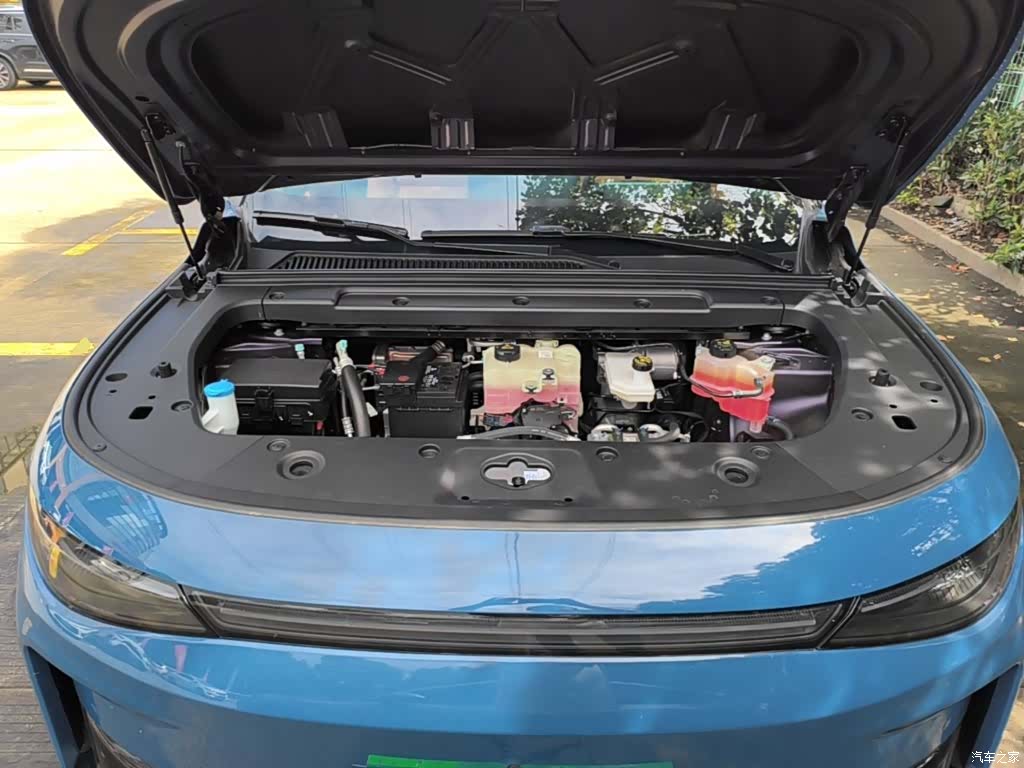 Leapmotor C16, 2024 20