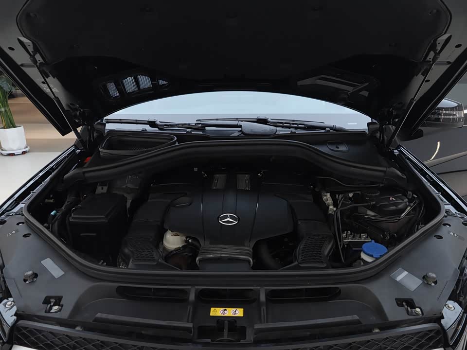 Mercedes-Benz GLE Mercedes-Benz GLE