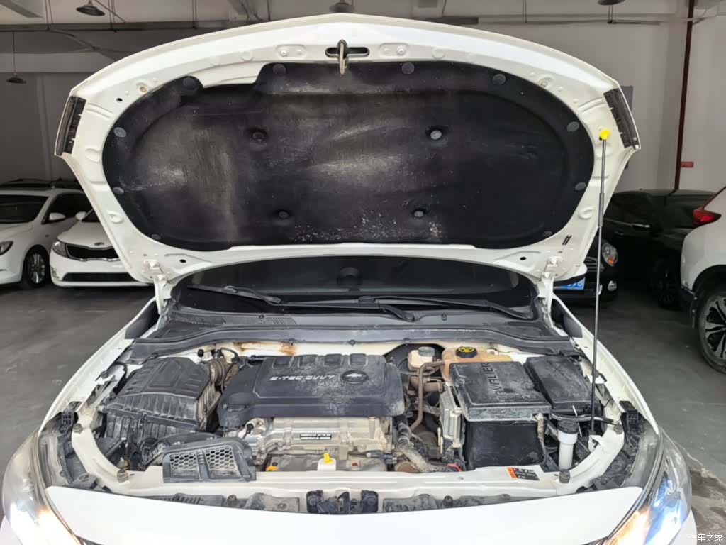 Chevrolet 320, 2019 16