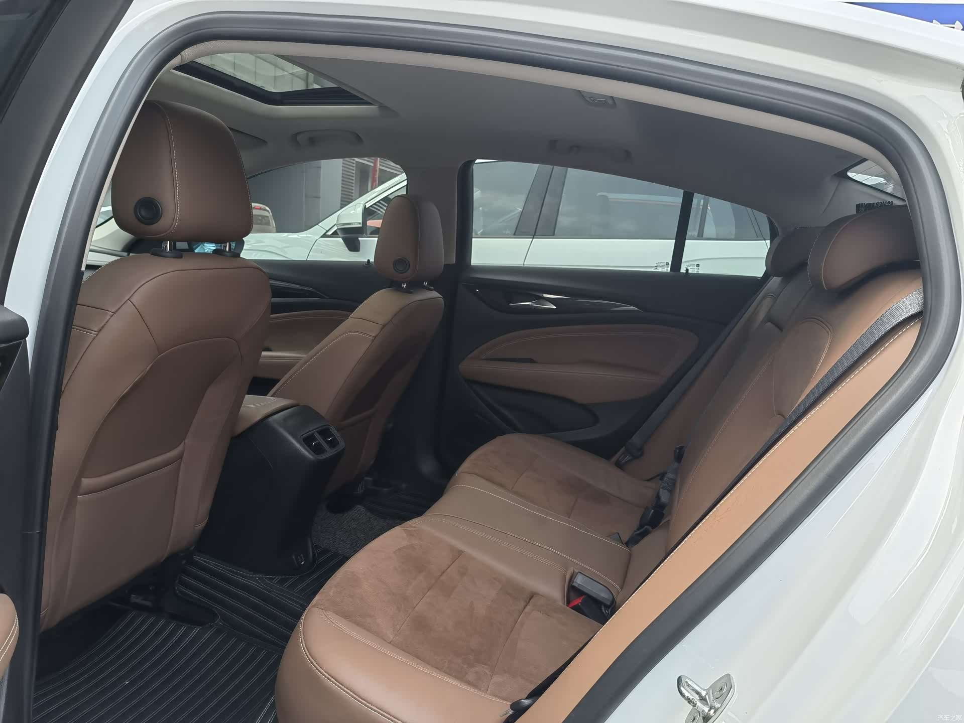 Buick Regal, 2019 8