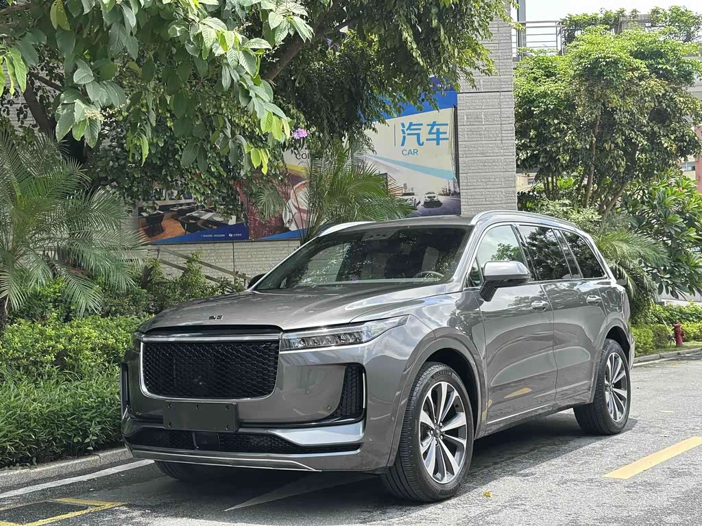 Li Auto ONE