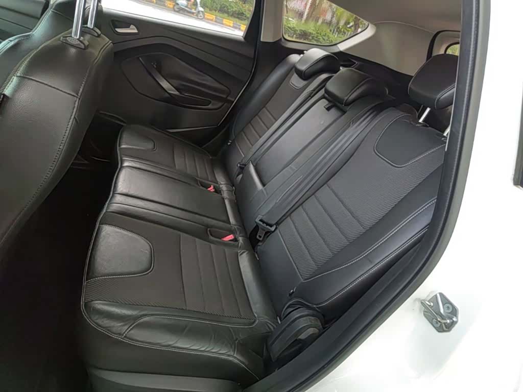 Ford Kuga, 2016 17