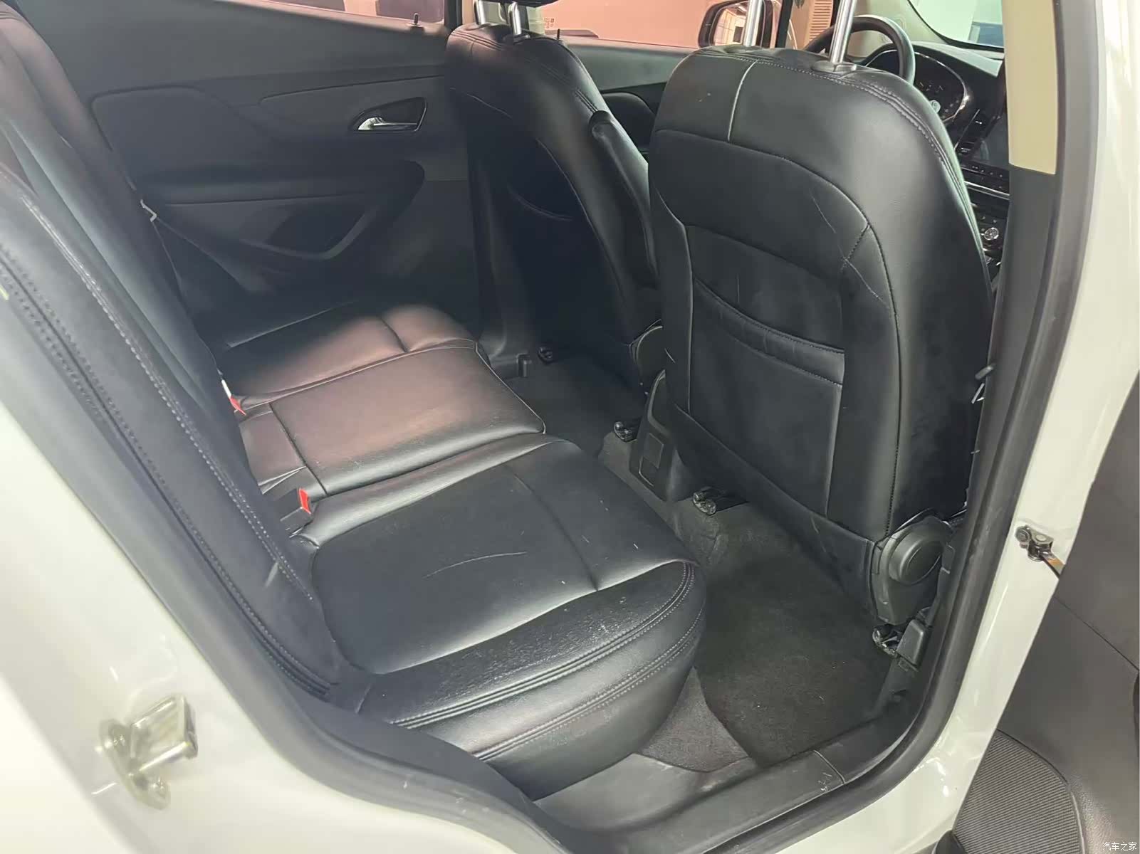 Buick Encore, 2016 27