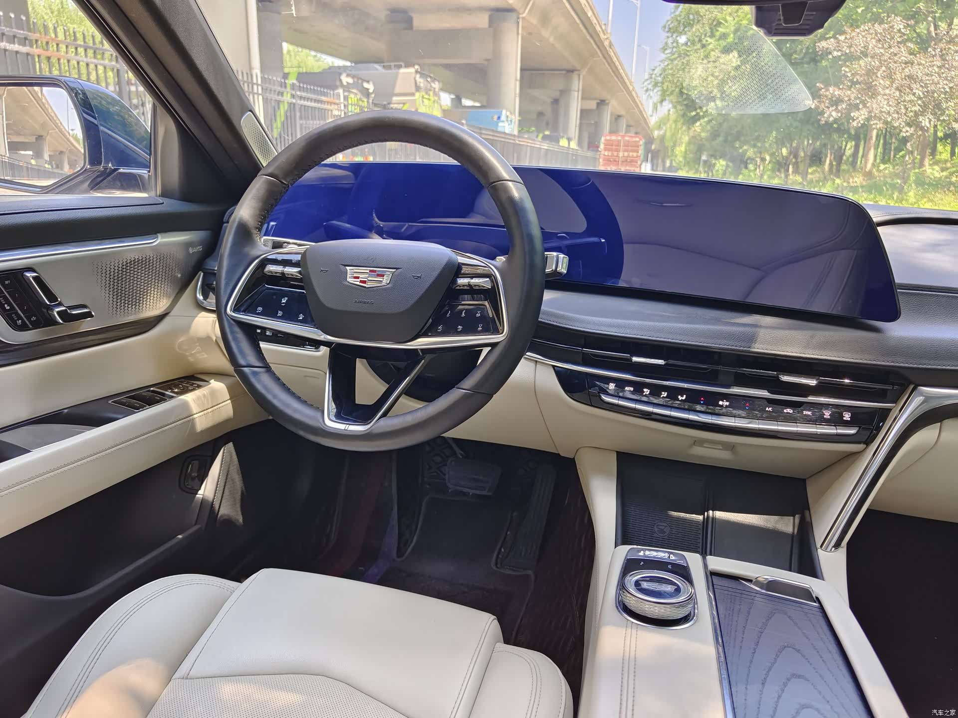 Cadillac CT6, 2023 15