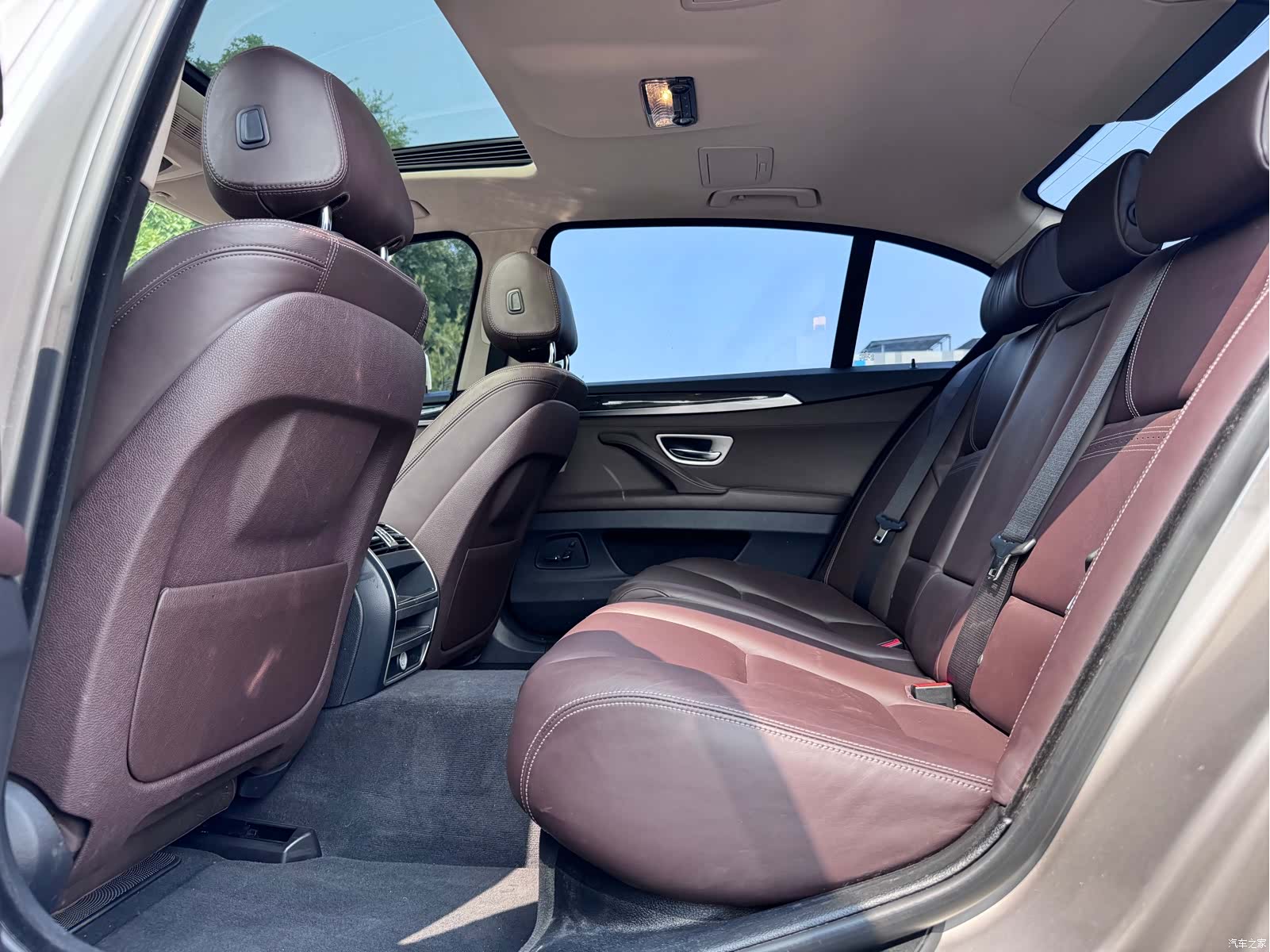 BMW 5 Series, 2015 17